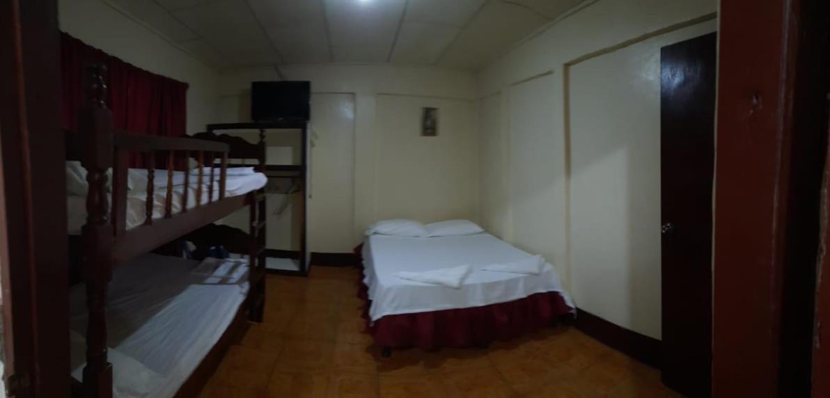 Tropical Dreams Hostel South End Εξωτερικό φωτογραφία